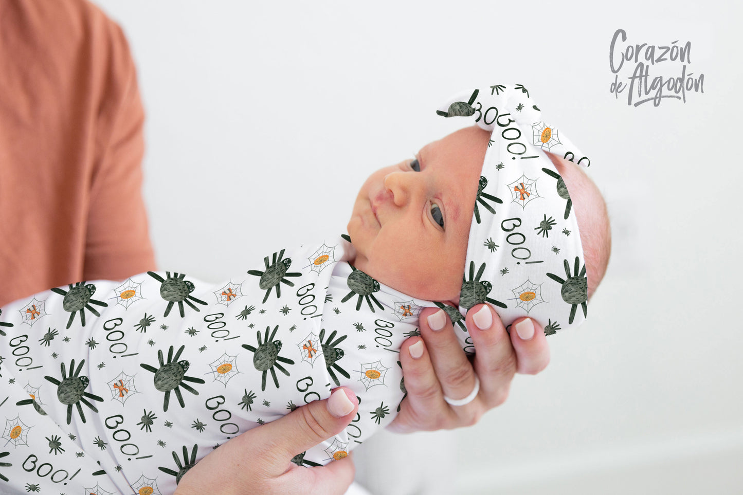 Swaddle Neutro Arañas