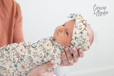 Swaddle Flores Antiguas
